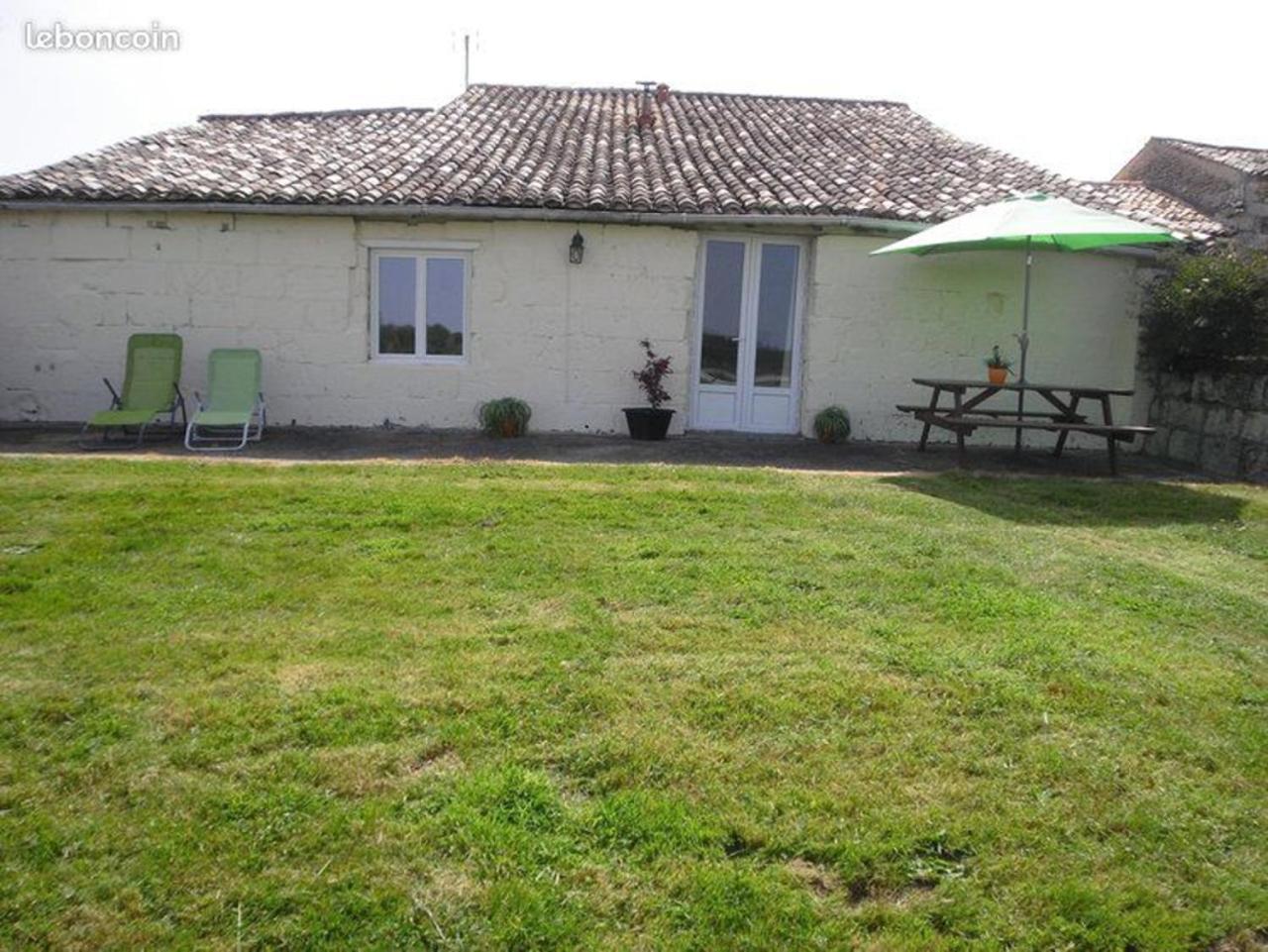 La Petite Grange Lorignac Exterior foto